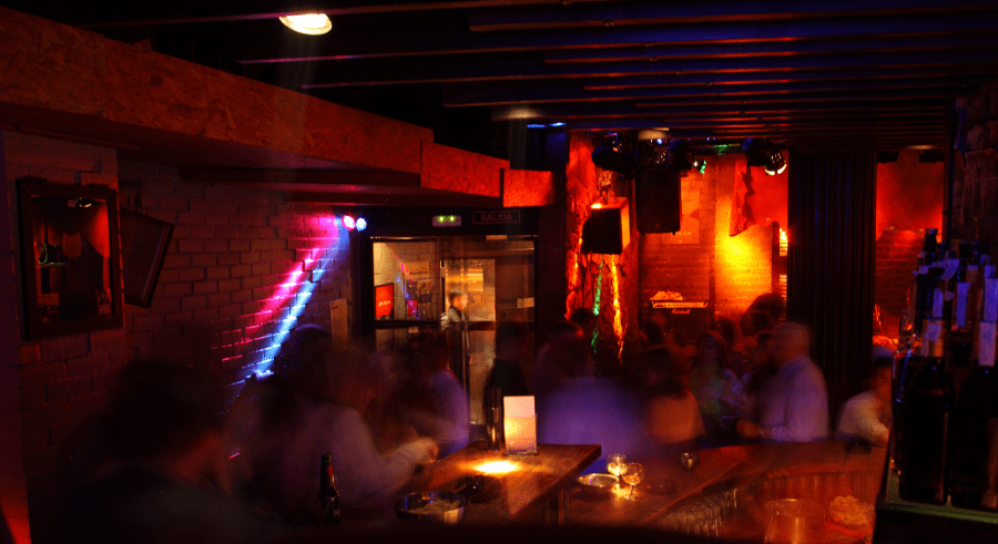 Bar Moe